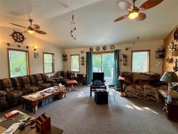 38135 Hillside Beach Road, Hillside Beach, MB R0E2A0 Photo 14
