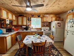 38135 Hillside Beach Road, Hillside Beach, MB R0E2A0 Photo 24