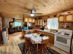 38135 Hillside Beach Road, Hillside Beach, MB R0E2A0 Photo 25