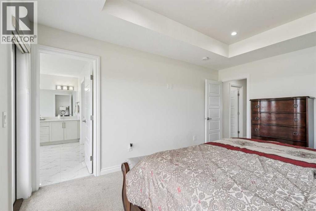 375 Corner Meadows Avenue NE - 28