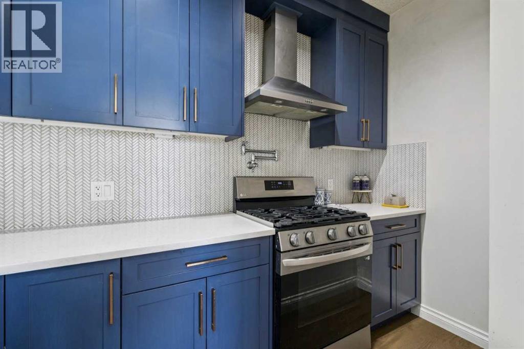 375 Corner Meadows Avenue NE - 16