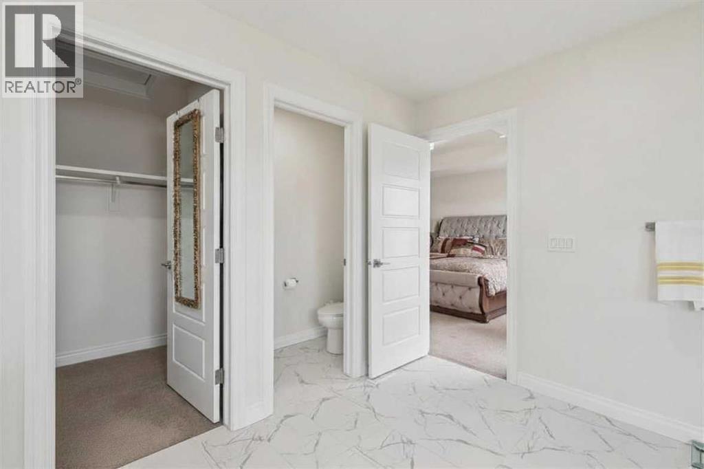 375 Corner Meadows Avenue NE - 31