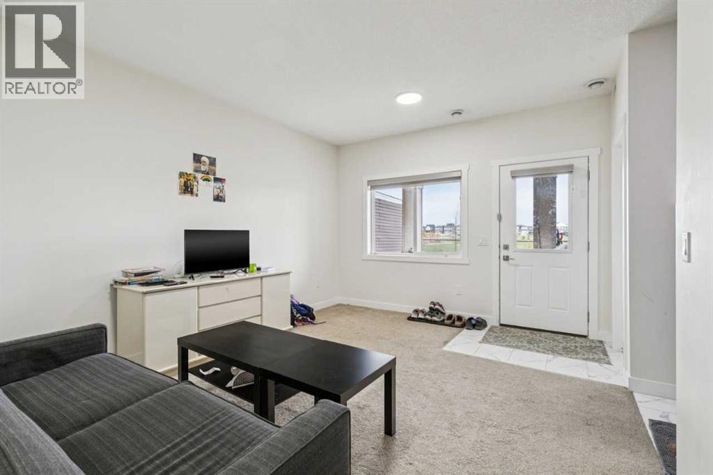 375 Corner Meadows Avenue NE - 41