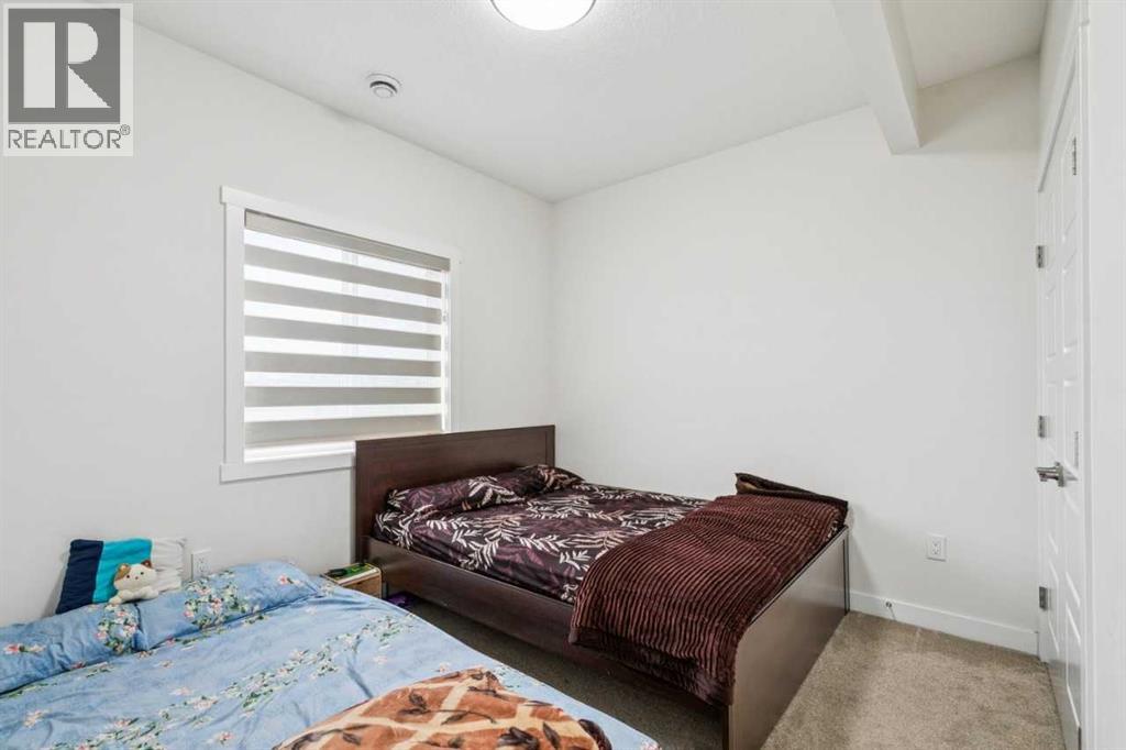 375 Corner Meadows Avenue NE - 46