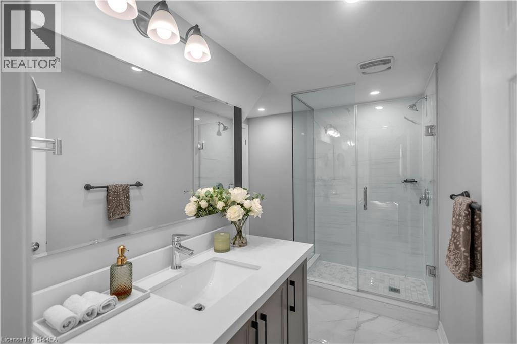 98 MILLER Road - 26