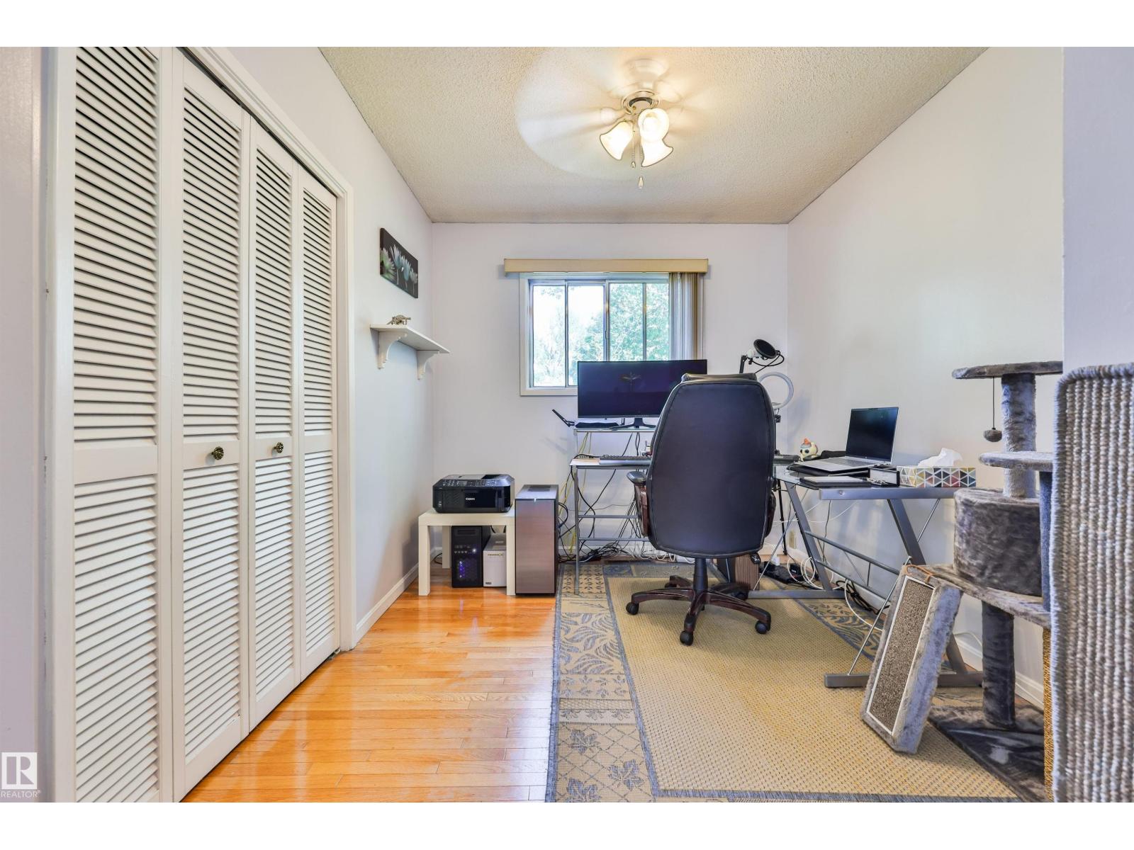 3824 111B ST NW NW - 22