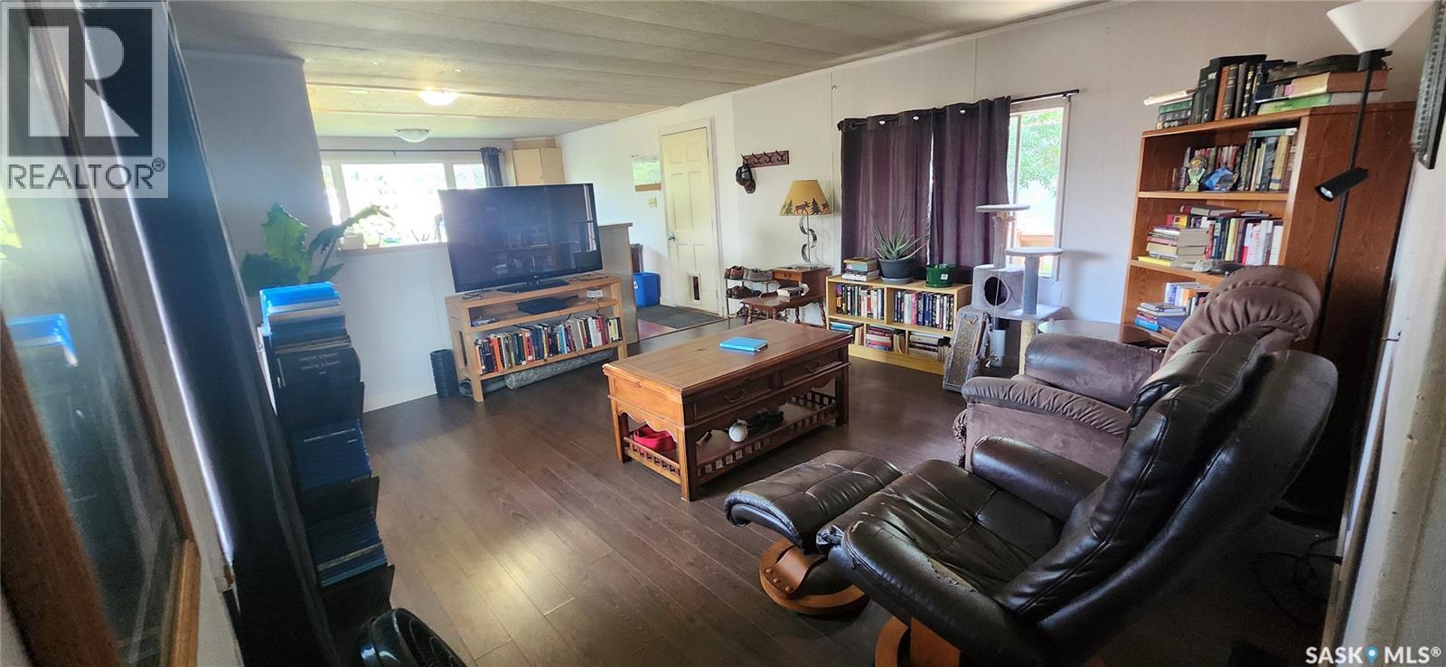 106 Larch STREET - 7