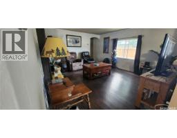 106 Larch Street, Caronport, SK S0H0S0 Photo 8