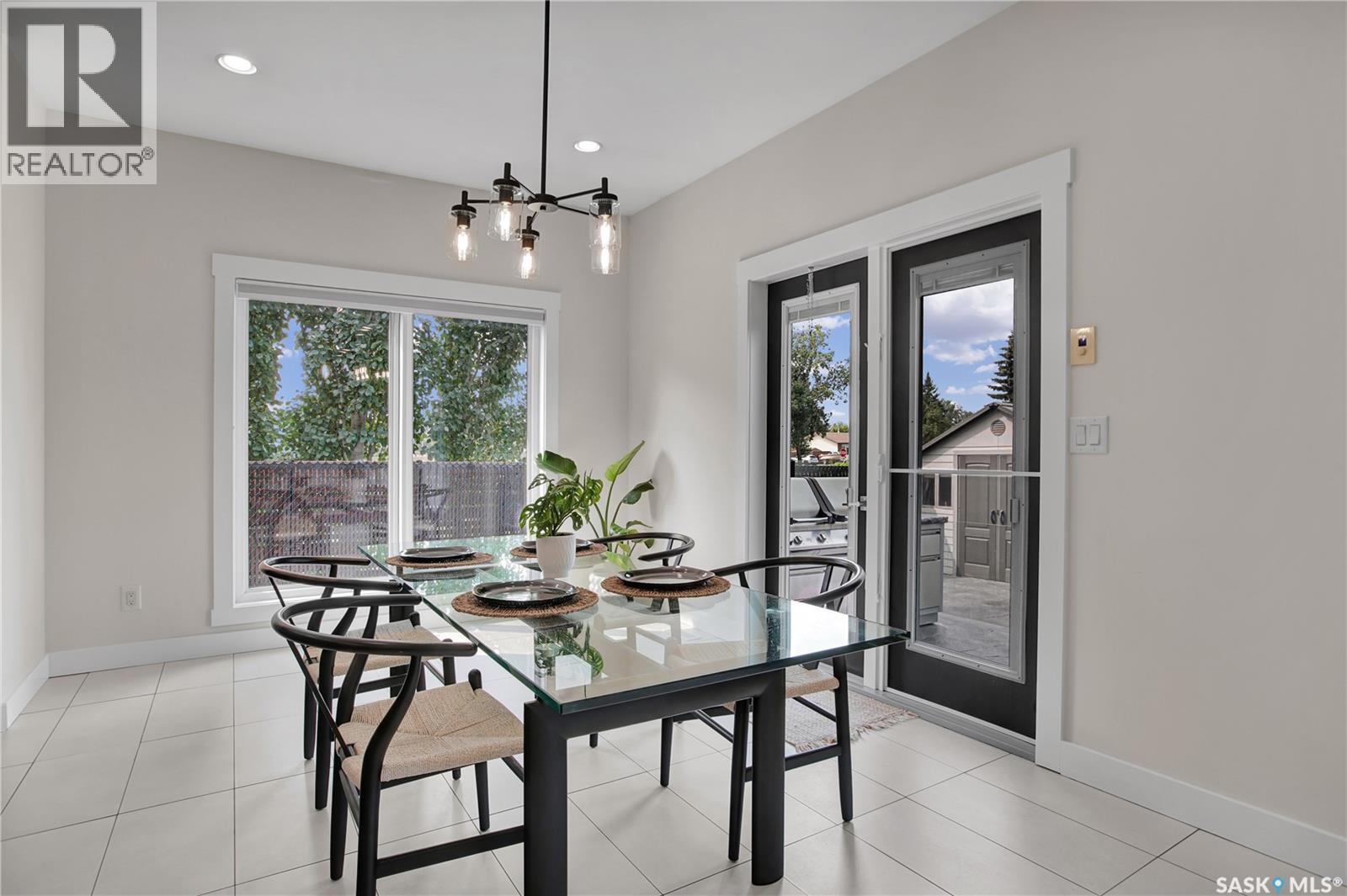 102 Kinsmen CRESCENT - Image 10