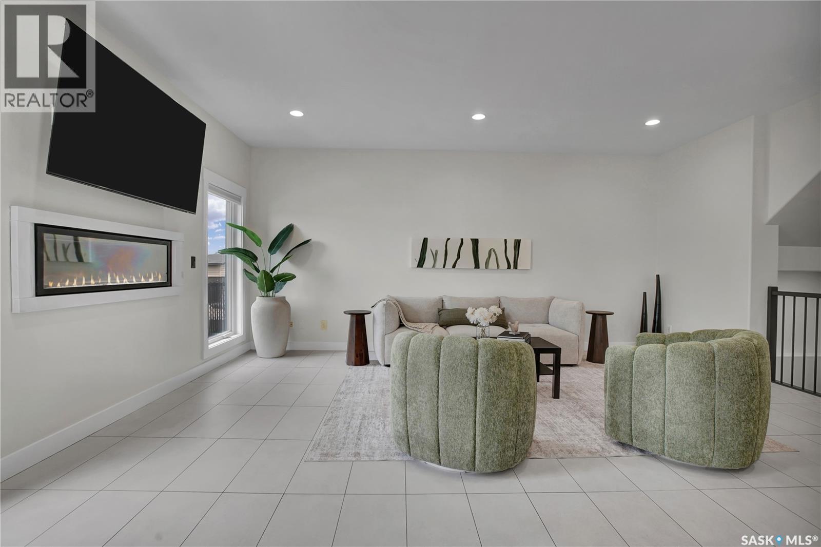 102 Kinsmen CRESCENT - Image 7