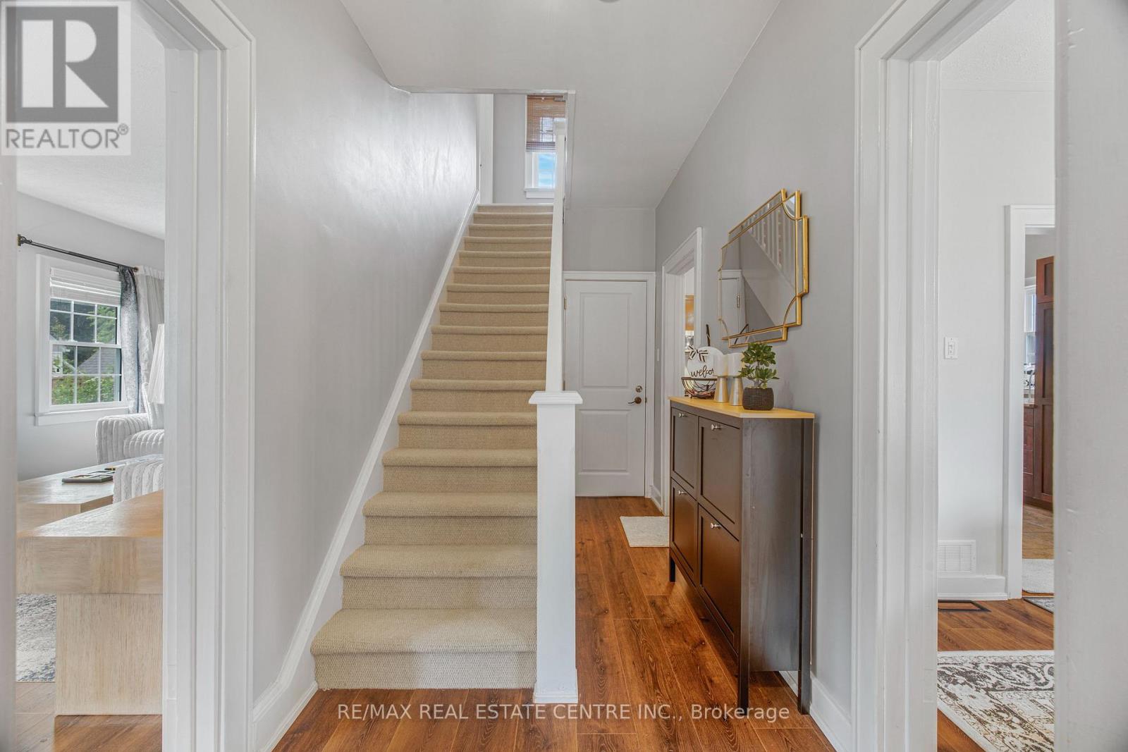 5857 MURRAY STREET - 16
