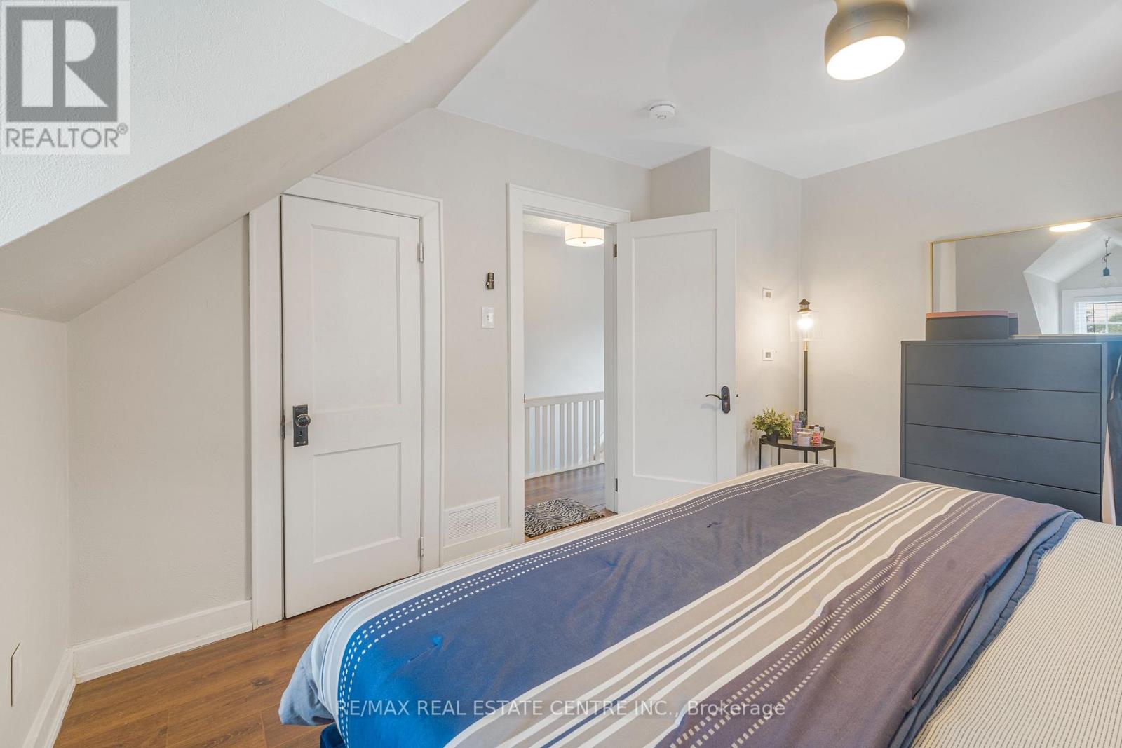 5857 MURRAY STREET - Image 21