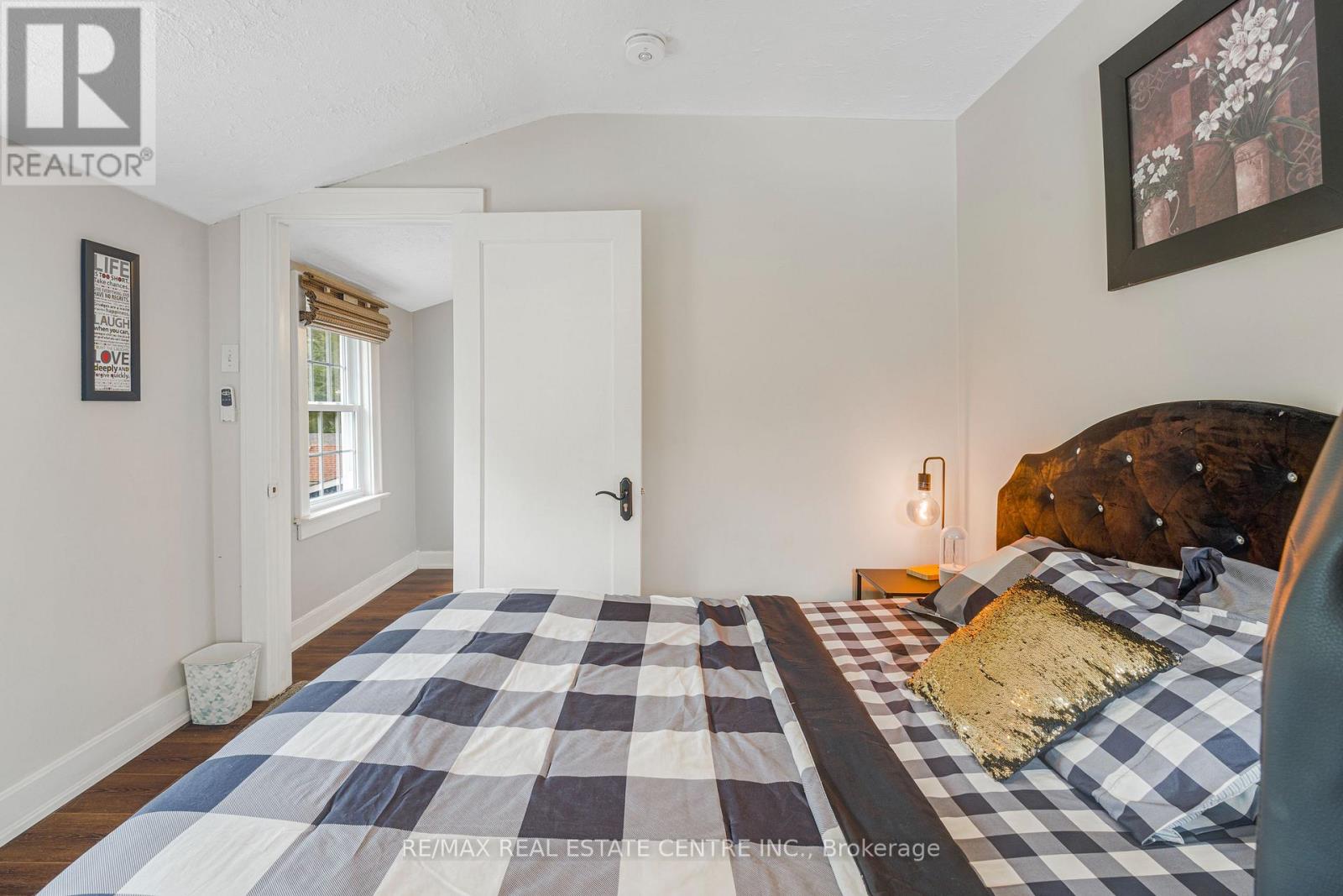 5857 MURRAY STREET - 24