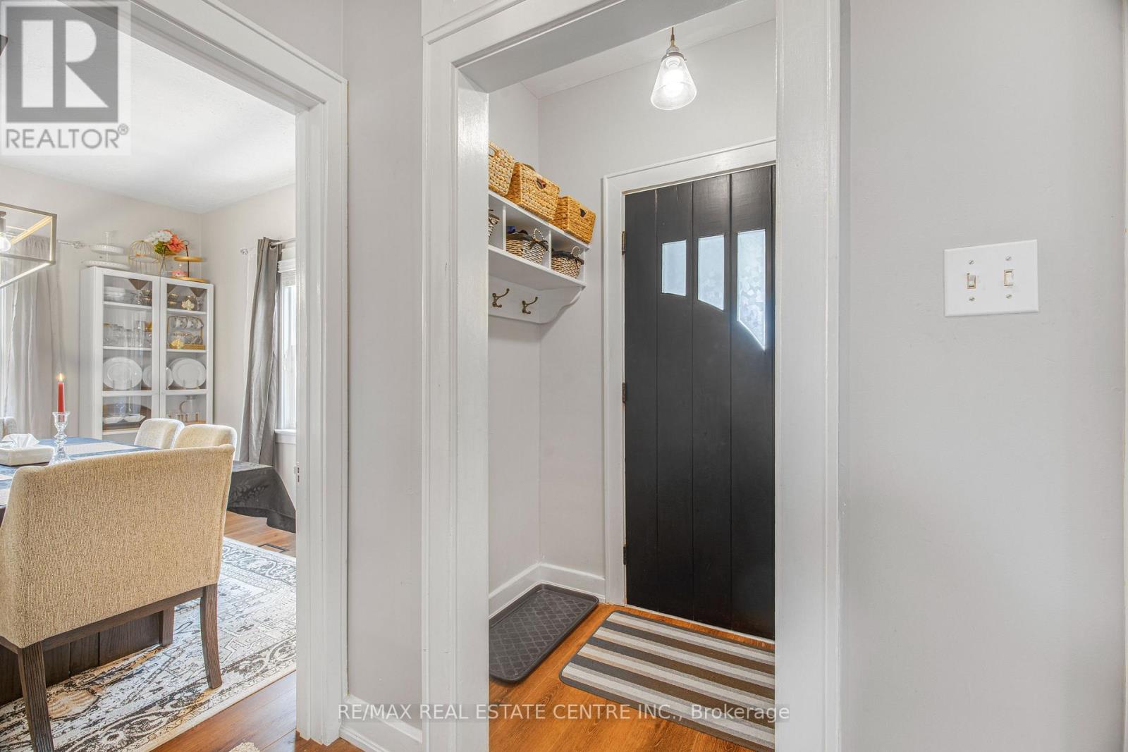 5857 MURRAY STREET - 6