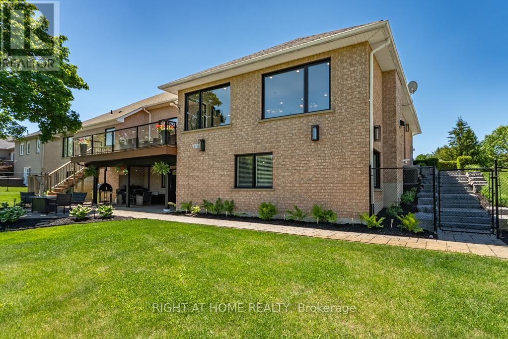 11 SETTLERS COURT - 46