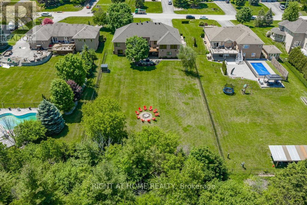 11 SETTLERS COURT - 6