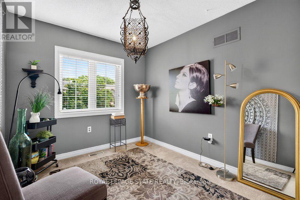 #6 44 FRANCES AVENUE - Image 35