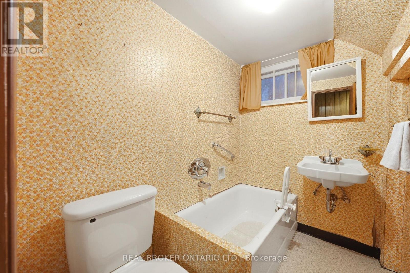 158 DIAGONAL ROAD - Image 27