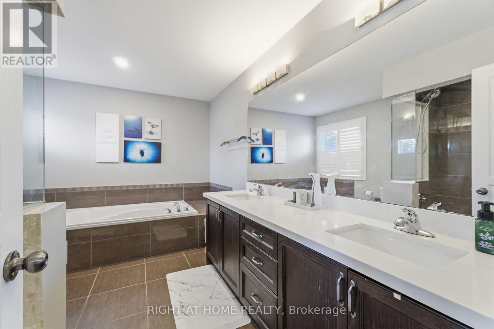 212 CHARTWELL CIRCLE - Image 20