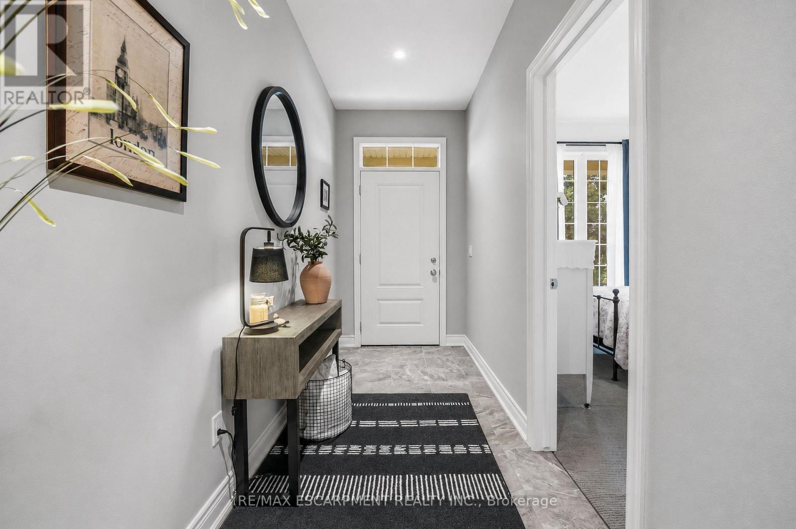 33 PIERPOINT DRIVE - 3