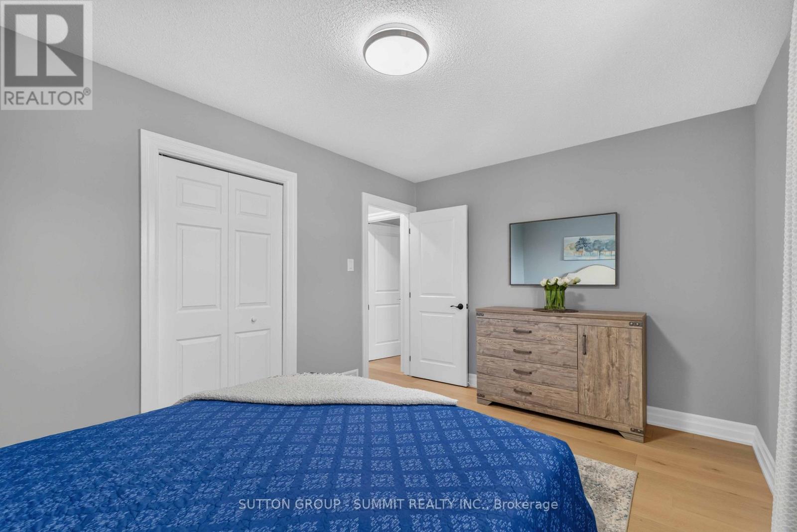 53 GREENING AVENUE - 18