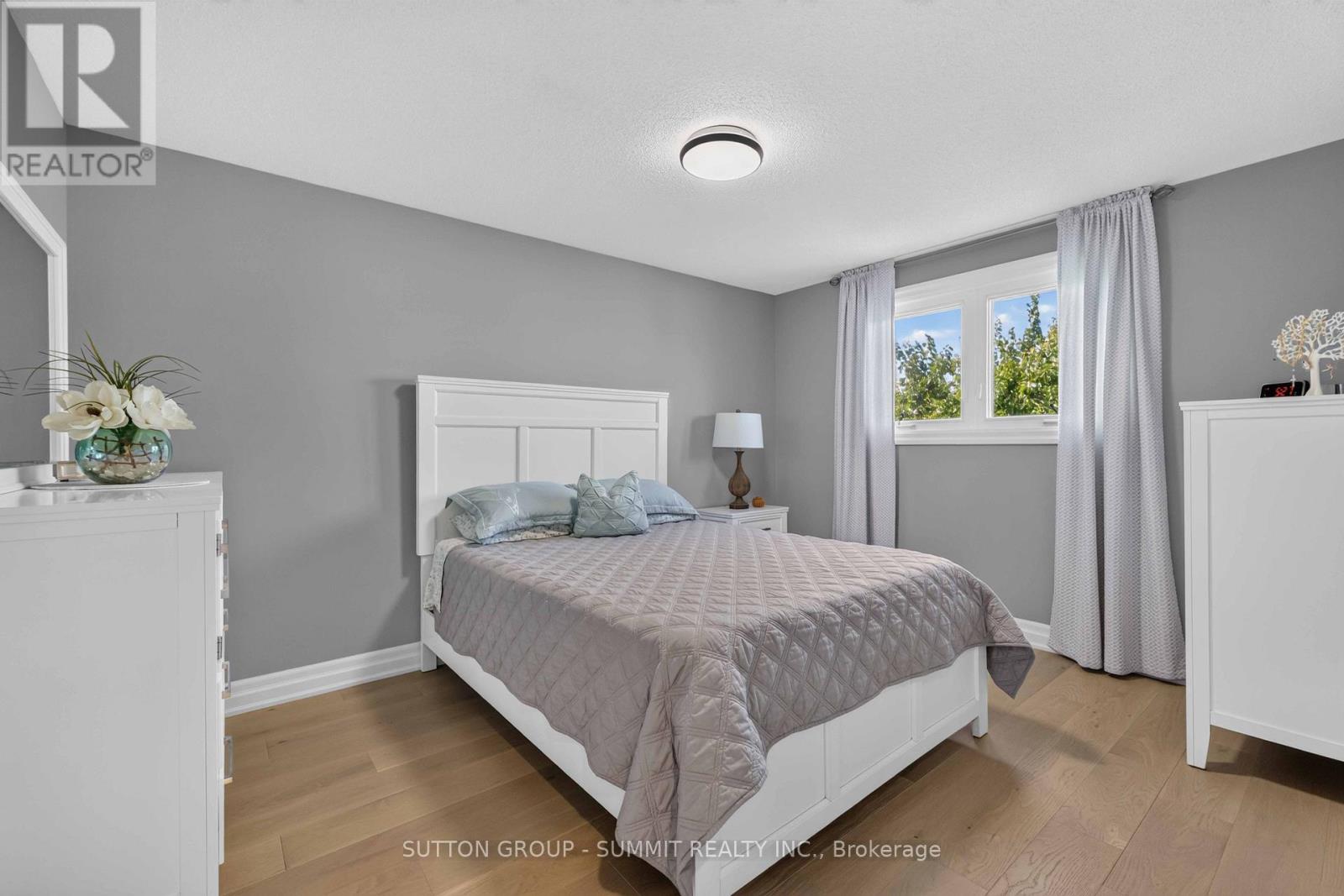 53 GREENING AVENUE - 19