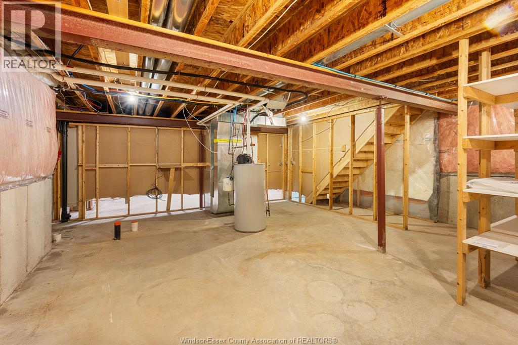 15 OAKGROVE LANE - 29
