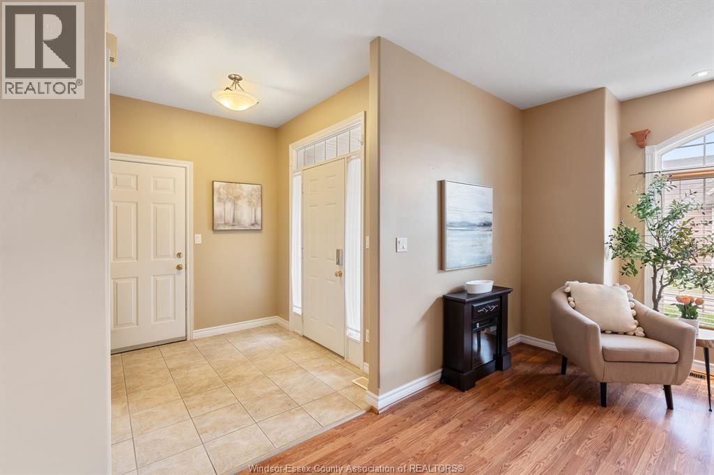 15 OAKGROVE LANE - 6