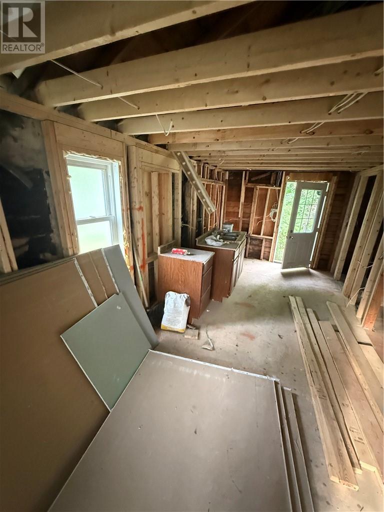 474 Bessie Avenue - Image 12
