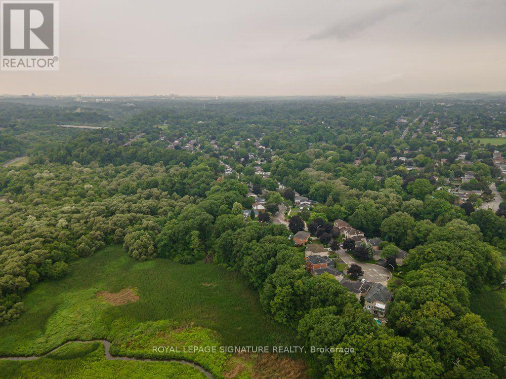 40 HOLMCREST TRAIL - 47