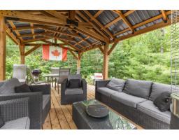657 Ch. Des Outaouais, L Ile Du Grand Calumet, QC J0X1J0 Photo 13