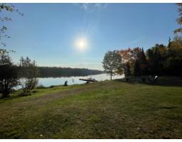 657 Ch. Des Outaouais, L Ile Du Grand Calumet, QC J0X1J0 Photo 16