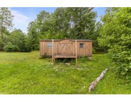 657 Ch. Des Outaouais, L Ile Du Grand Calumet, QC J0X1J0 Photo 7