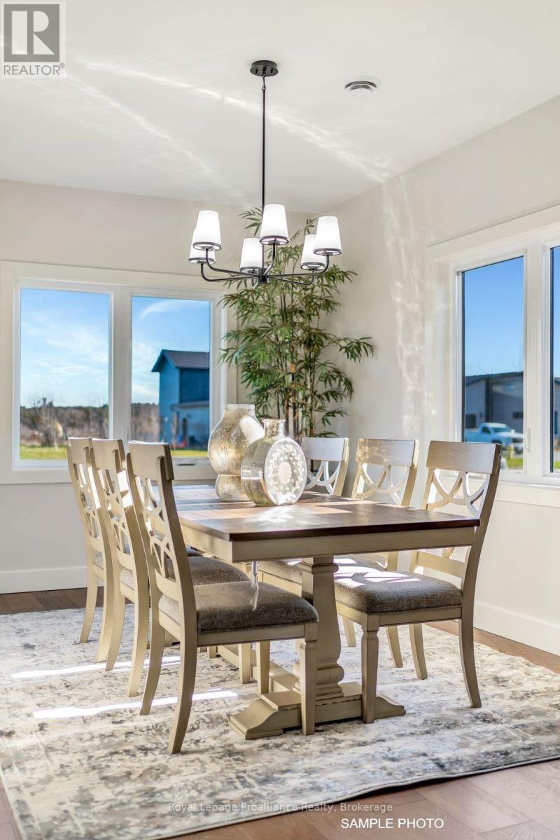 32 FRASER DRIVE - 12