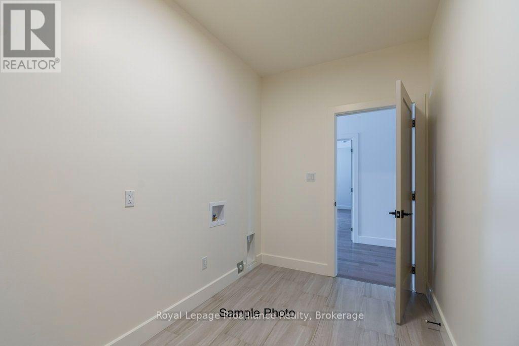 36 FRASER DRIVE - 26