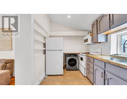 Family room - 59 Railroad Street, Brampton, ON L6X1G5 Photo 6