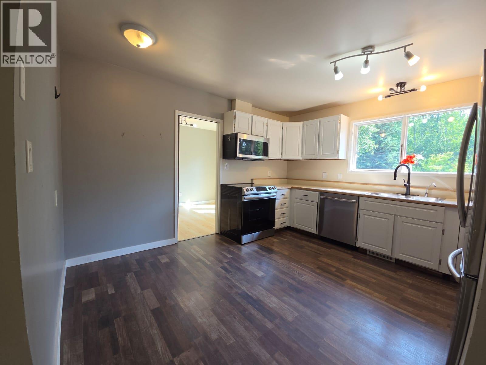 4720 Centurion Crescent NE - 15