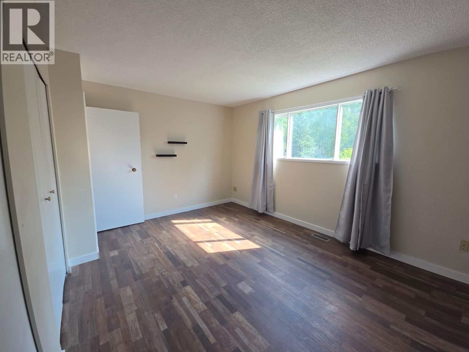 4720 Centurion Crescent NE - 23