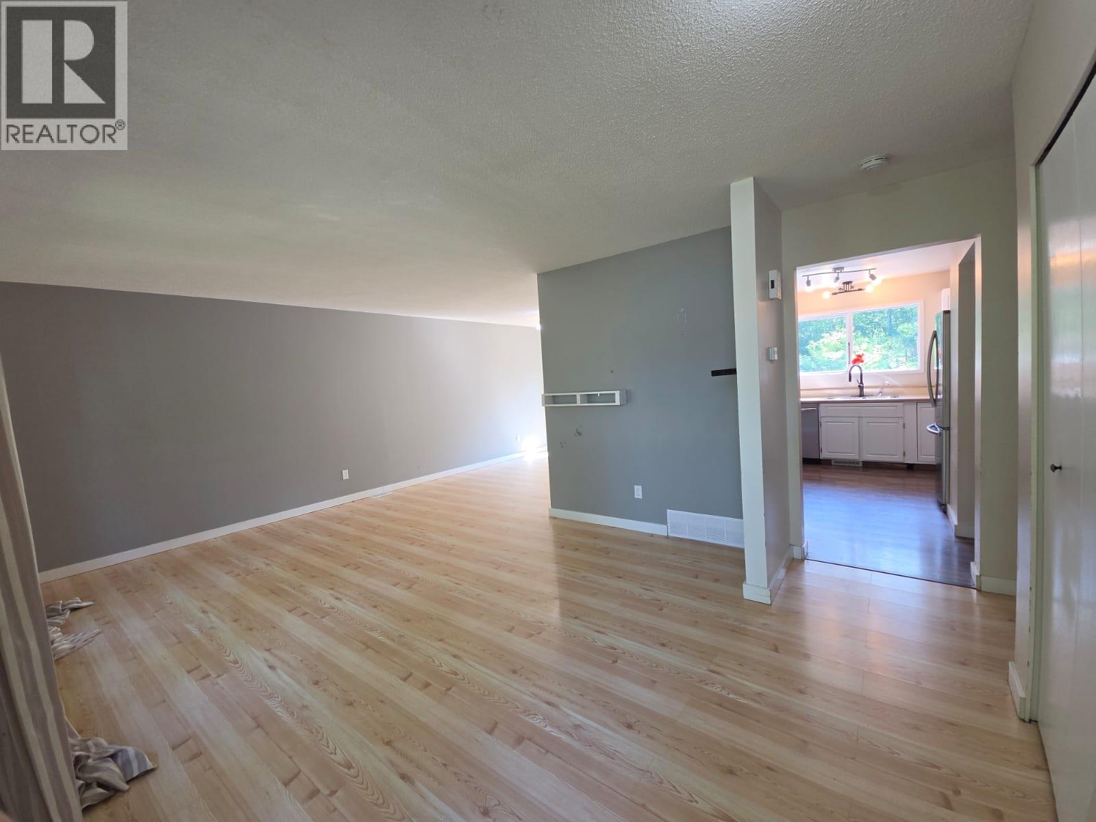 4720 Centurion Crescent NE - 5