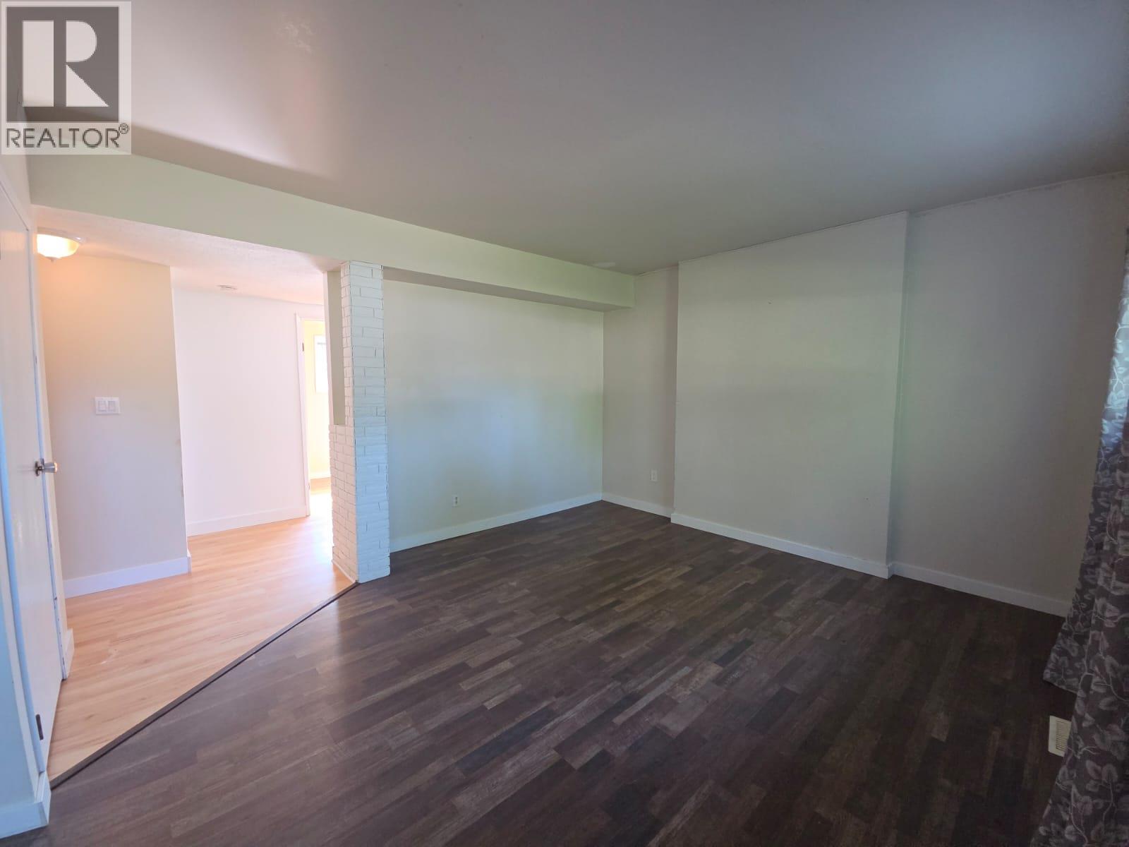 4720 Centurion Crescent NE - 9