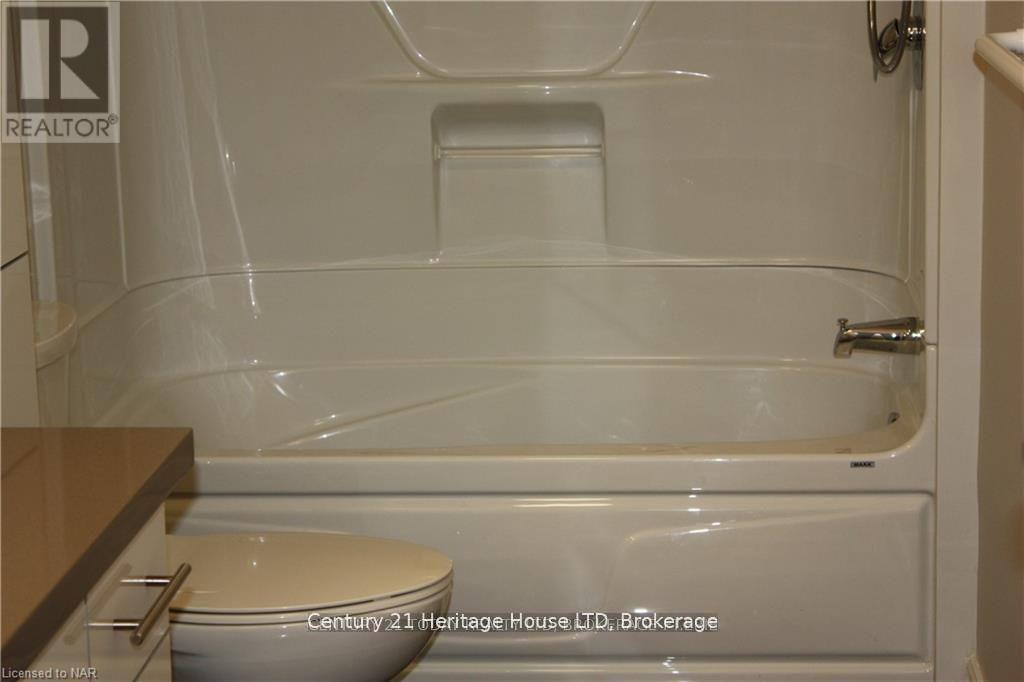 #1 238 Bertie Street, Fort Erie (Central), Ontario, L2A1Z3, Fort Erie (Central), Ontario — photo 5 of 5
