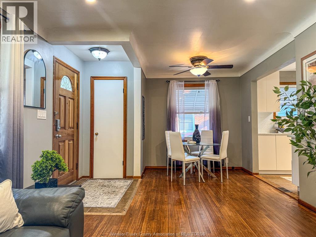 979 BELLEPERCHE PLACE - 4