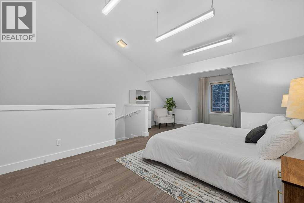 #20 6 Scarpe Drive SW - 28