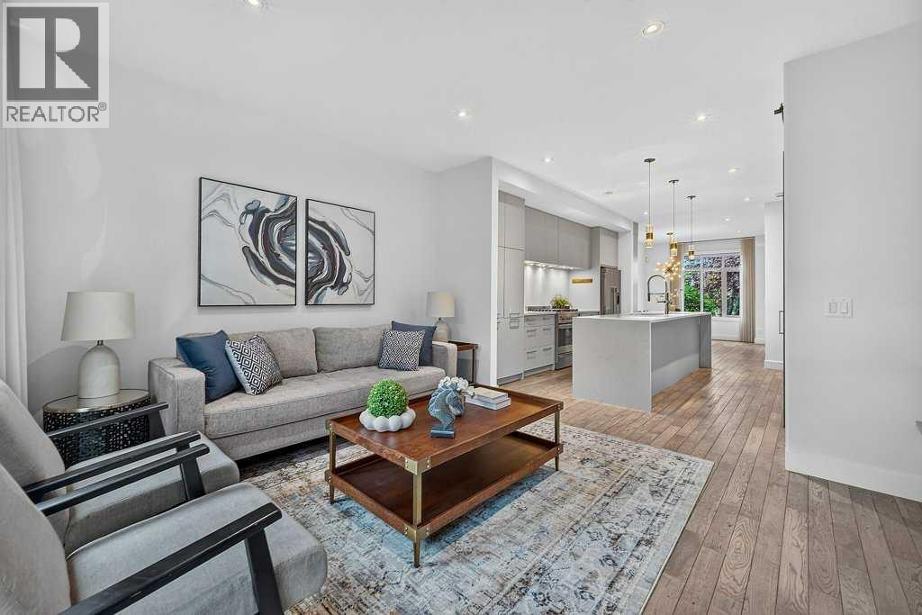 #20 6 Scarpe Drive SW - 19