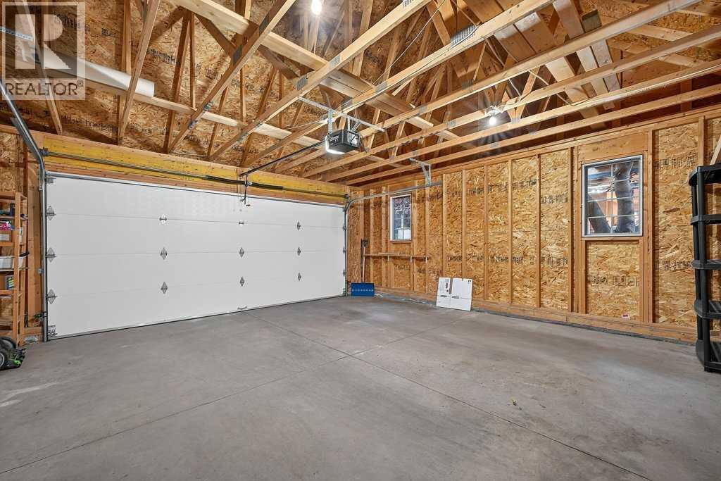 #20 6 Scarpe Drive SW - 46