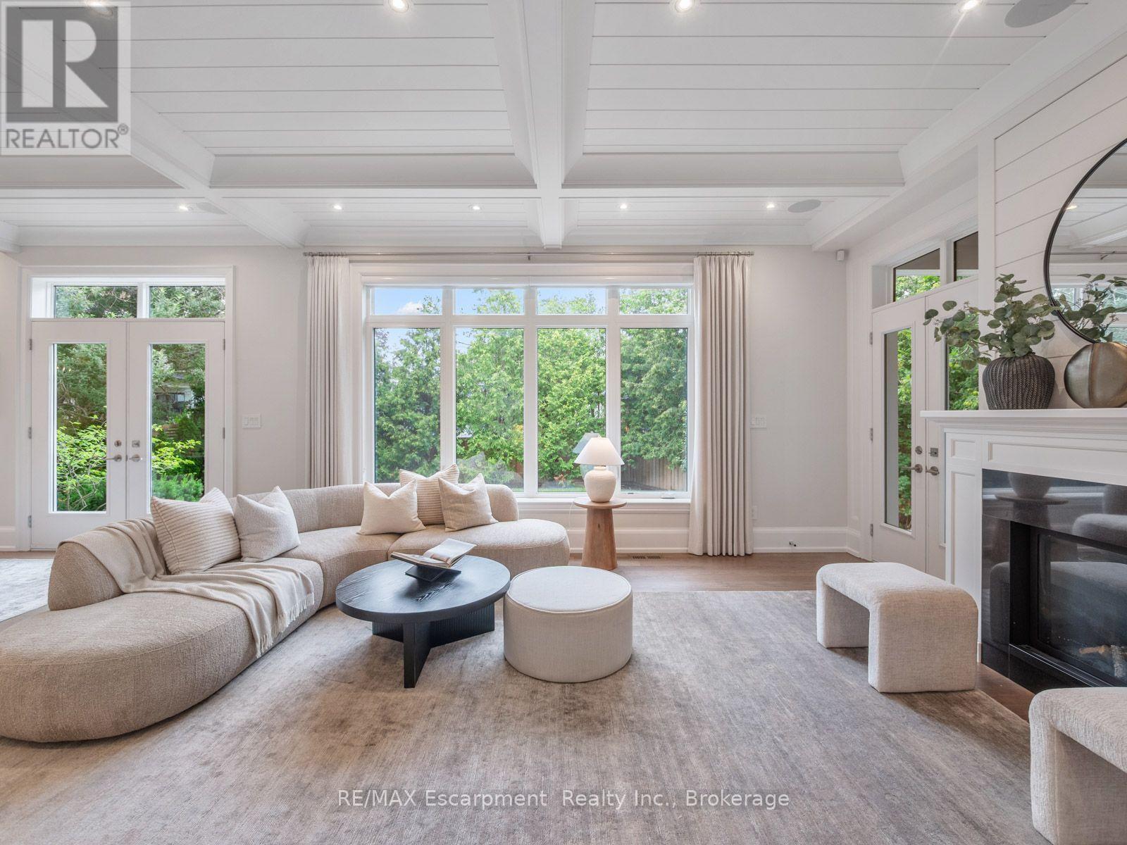 1077 BRIDGE ROAD - Image 10