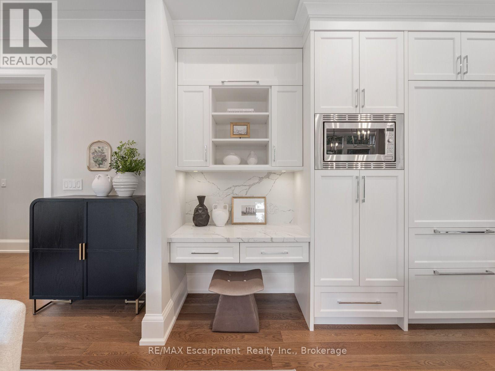 1077 BRIDGE ROAD - Image 20