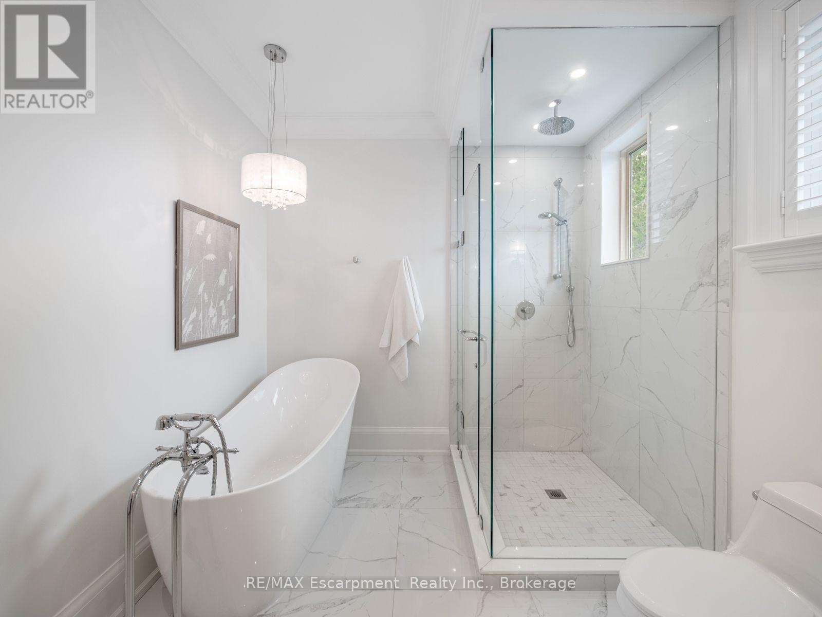 1077 BRIDGE ROAD - Image 37