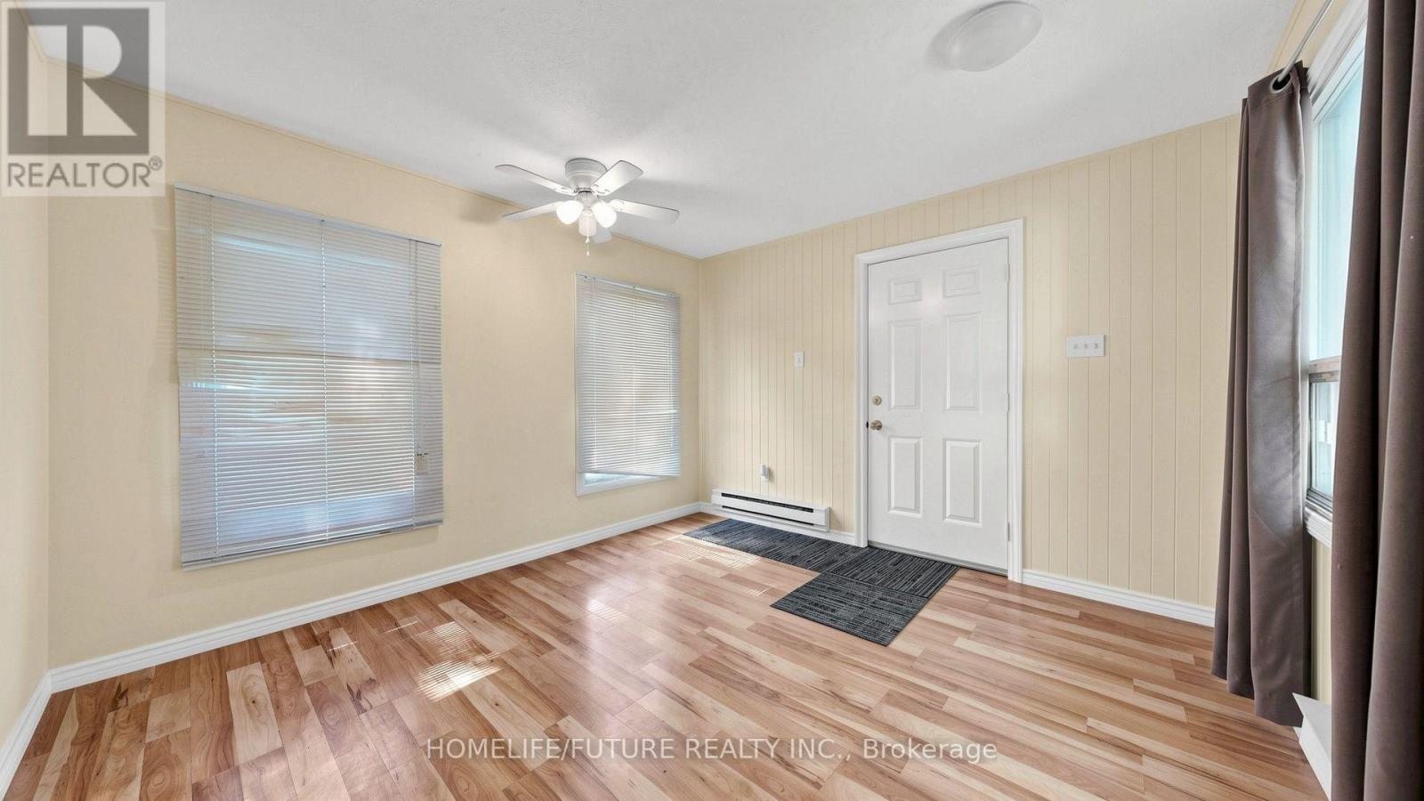 804 DUNDAS STREET W - Image 37