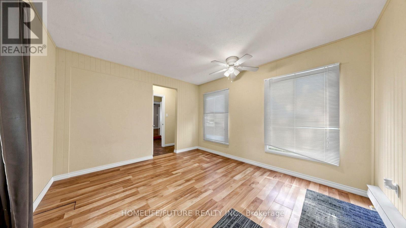 804 DUNDAS STREET W - Image 39